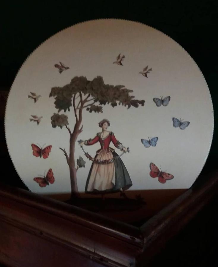 Alice Nel Paese Delle Meraviglie Gavardo Buitenkant foto